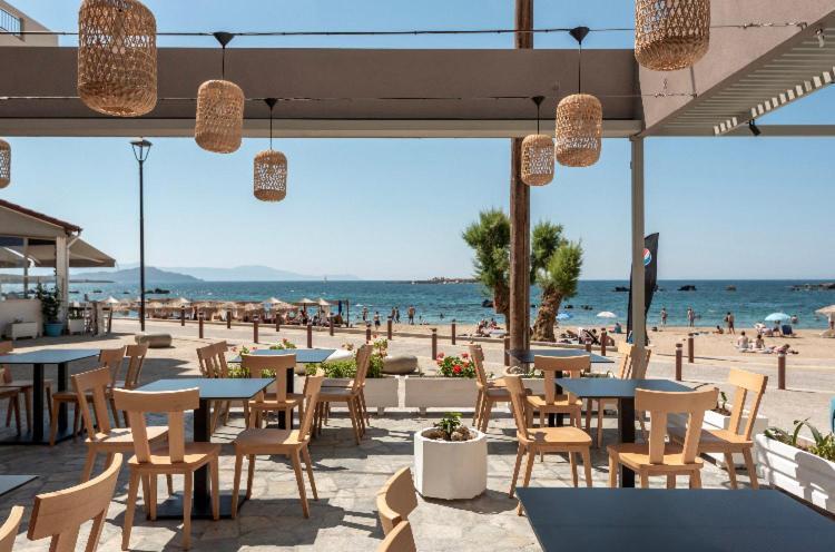 Frini Hotel Chrissi Akti Chania Exterior foto
